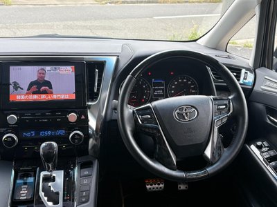 2021 Toyota ALPHARD — фото 22