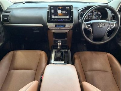 2022 Toyota LAND CRUISER PRADO 照片 2