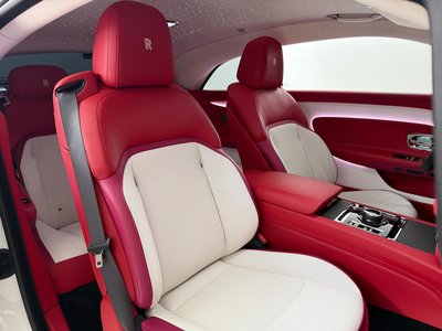 صورة 32 لـ 2025 ROLLS-ROYCE SPECTRE
