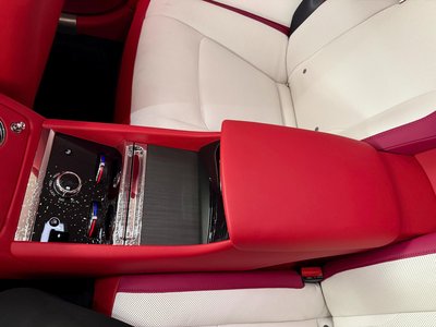 صورة 24 لـ 2025 ROLLS-ROYCE SPECTRE