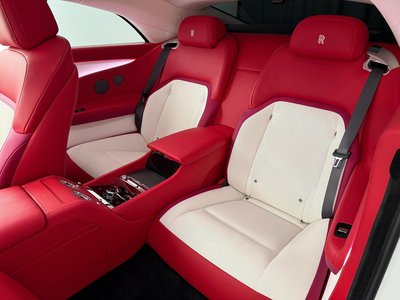 صورة 23 لـ 2025 ROLLS-ROYCE SPECTRE