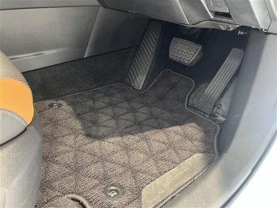 2023 Toyota CROWN CROSSOVER — фото 13