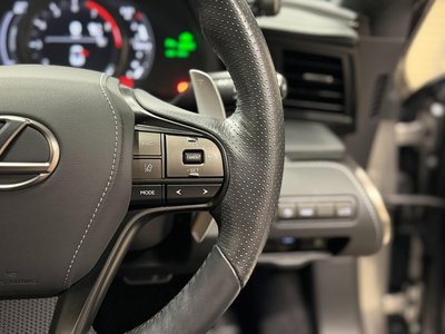 2023 Lexus LC — миниатюра 20