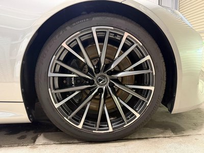 2023 Lexus LC — миниатюра 33