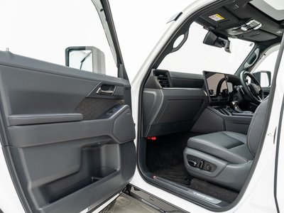 2026 Lexus GX — миниатюра 30