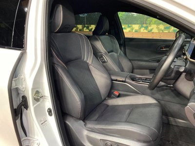 2024 Toyota CROWN SPORT photo 8
