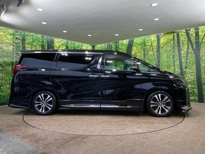 2023 Toyota ALPHARD — фото 34