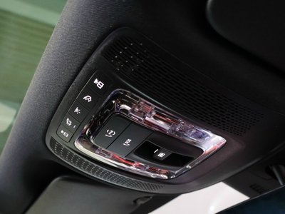 2025 Mercedes-BENZ GLA thumbnail 21