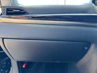 2015 Lexus LX — фото 40