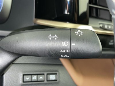 2025 Toyota CROWN ESTATE thumbnail 23