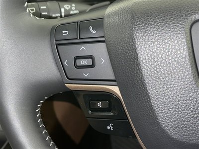 2025 Toyota CROWN ESTATE thumbnail 24