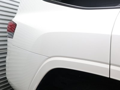 2024 Toyota LAND CRUISER 300 thumbnail 30
