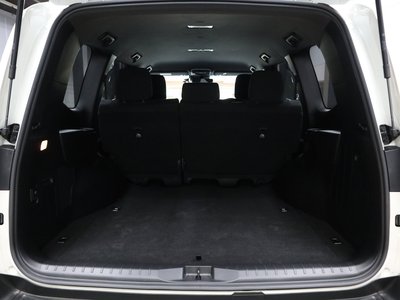 2024 Toyota LAND CRUISER 300 thumbnail 68