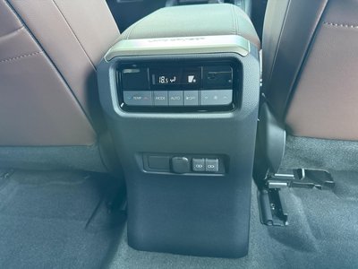 صورة مصغرة 76 لـ 2024 Toyota LAND CRUISER 250