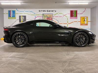 2024 Aston Martin VANTAGE thumbnail 9