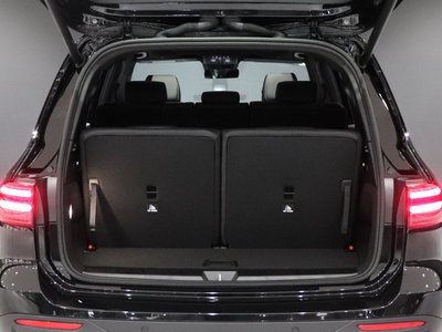 2026 Mercedes-BENZ GLB — миниатюра 23