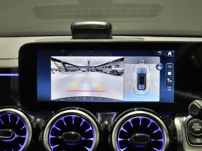 2026 Mercedes-BENZ GLB — миниатюра 32