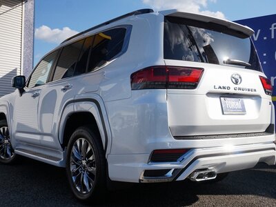 2022 Toyota LAND CRUISER 300 — фото 9