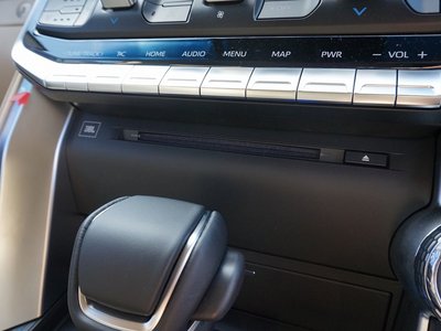 2022 Toyota LAND CRUISER 300 — фото 18