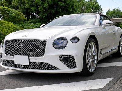 صورة 5 لـ 2023 Bentley CONTINENTAL