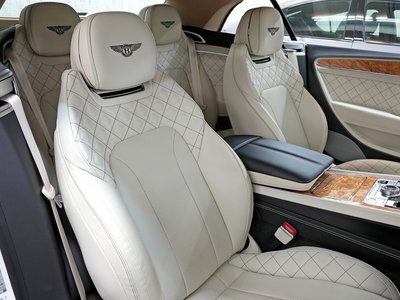 صورة 13 لـ 2023 Bentley CONTINENTAL