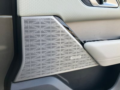 2019 LAND Rover RANGE ROVER VELAR photo 9