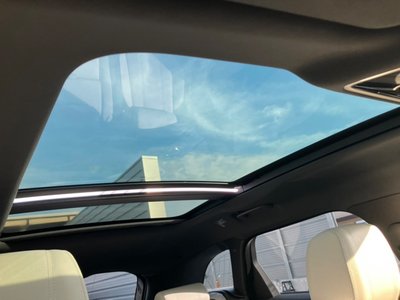 2019 LAND Rover RANGE ROVER VELAR thumbnail 47