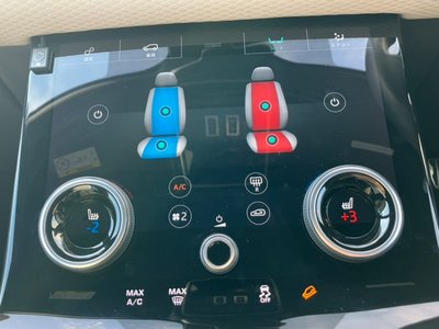 2019 LAND Rover RANGE ROVER VELAR photo 10