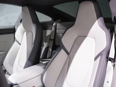 2025 Porsche 911 — миниатюра 27