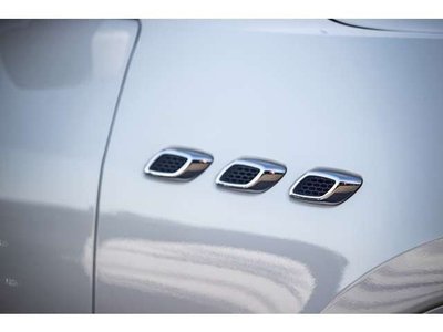 2019 Maserati LEVANTE — миниатюра 29