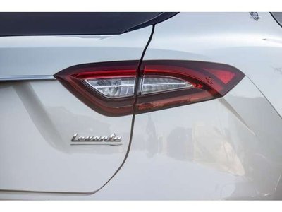 2019 Maserati LEVANTE — миниатюра 39