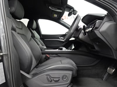 2025 AUDI Q8 SPORTBACK E-TRON thumbnail 33