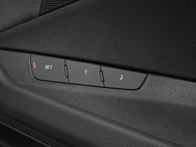 2025 AUDI Q8 SPORTBACK E-TRON thumbnail 30