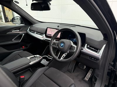 2026 BMW IX1 photo 6