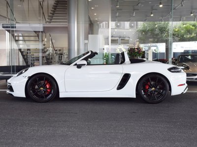 2018 Porsche 718 photo 5