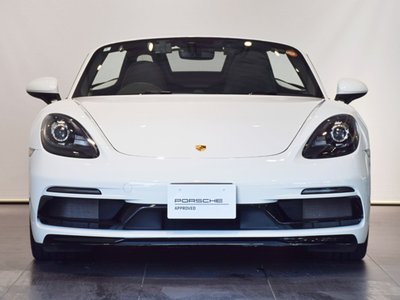 2018 Porsche 718 photo 8