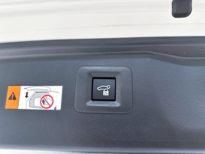 صورة 17 لـ 2025 Toyota ALPHARD
