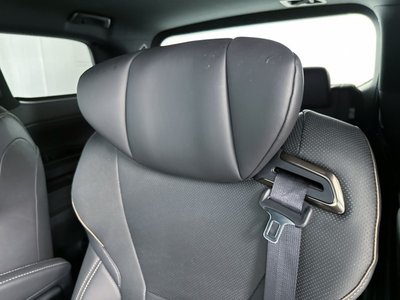 صورة 13 لـ 2025 Toyota ALPHARD