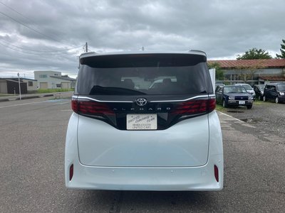 صورة 64 لـ 2024 Toyota ALPHARD
