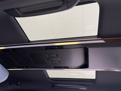 صورة 3 لـ 2025 Toyota VELLFIRE