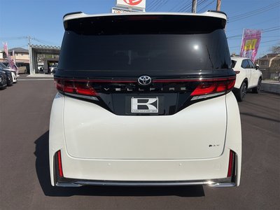 صورة 12 لـ 2025 Toyota VELLFIRE