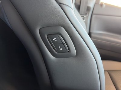 صورة 35 لـ 2025 Toyota VELLFIRE