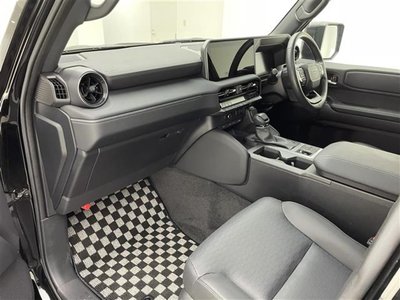 صورة 16 لـ 2024 Toyota LAND CRUISER 250