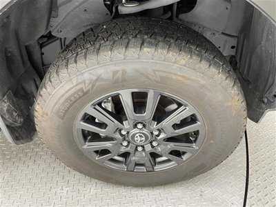 صورة 36 لـ 2024 Toyota LAND CRUISER 250