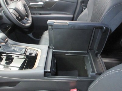 2025 Toyota ALPHARD — фото 26
