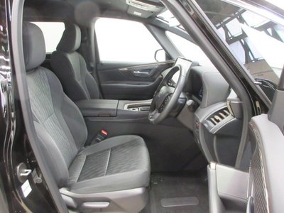 2025 Toyota ALPHARD — фото 28