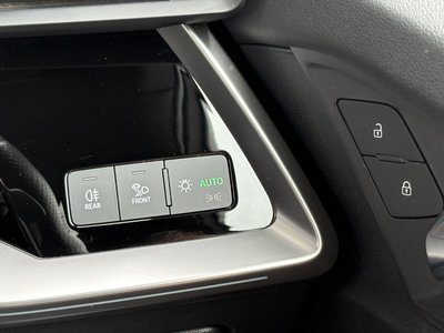 صورة 16 لـ 2023 AUDI RS3 SEDAN