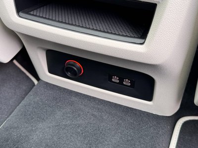 2023 BMW X5 thumbnail 66