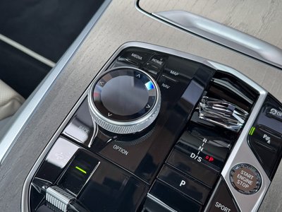 2023 BMW X5 thumbnail 50