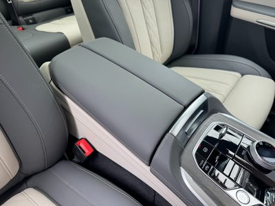 2023 BMW X5 thumbnail 53